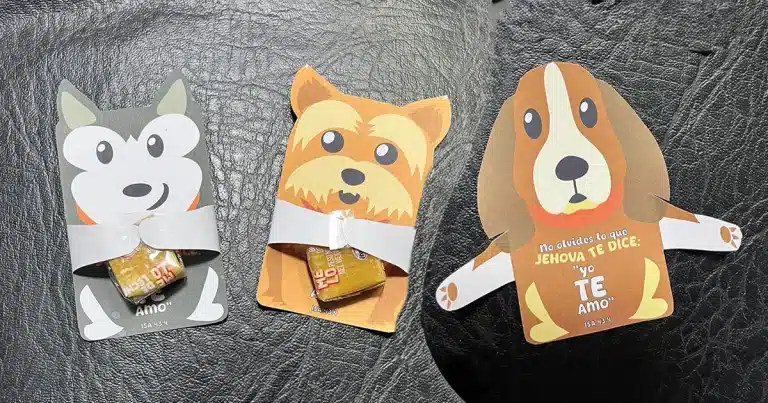 Tarjeta de abrazo perrito