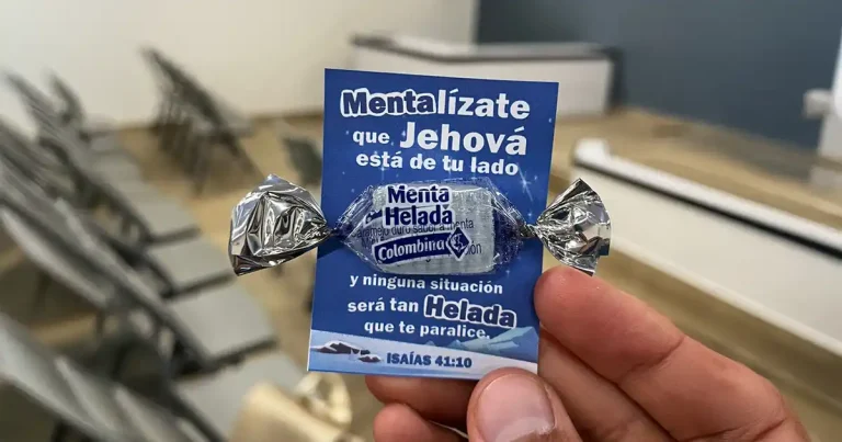 Tarjeta Menta.. Jehová esta de tu lado